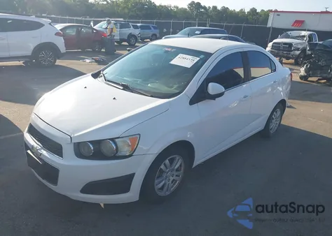 2015 Chevrolet Sonic Lt Auto z USA, uszkodzony, nr VIN 1G1JC5SB8F4115561